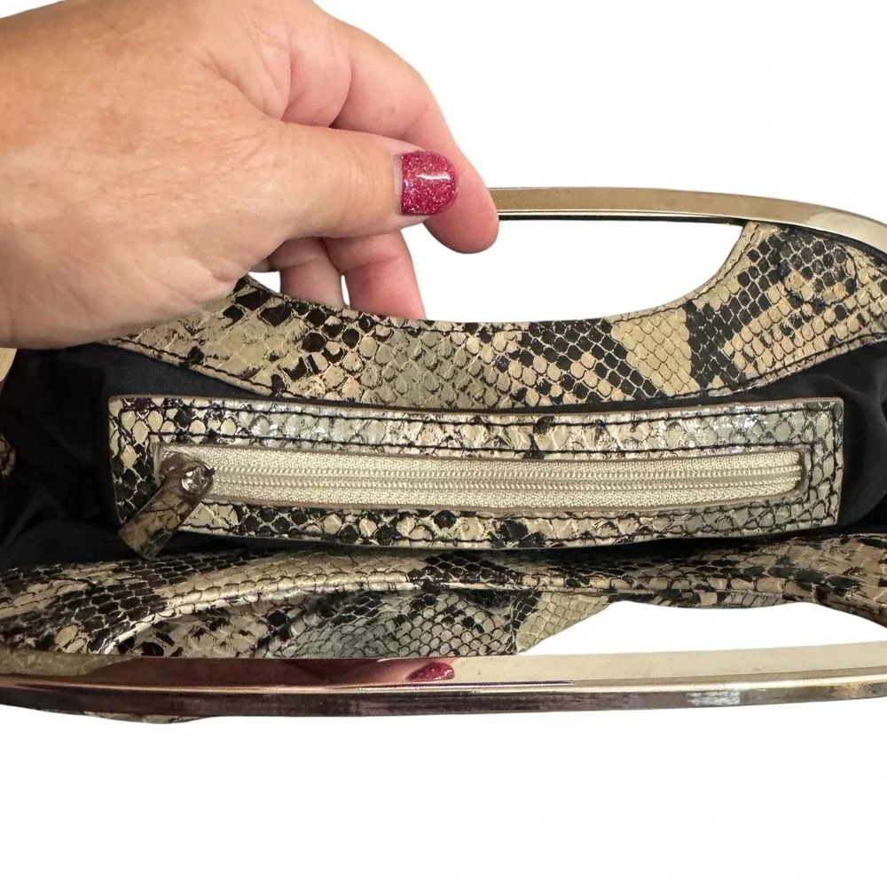 Express clutch bag